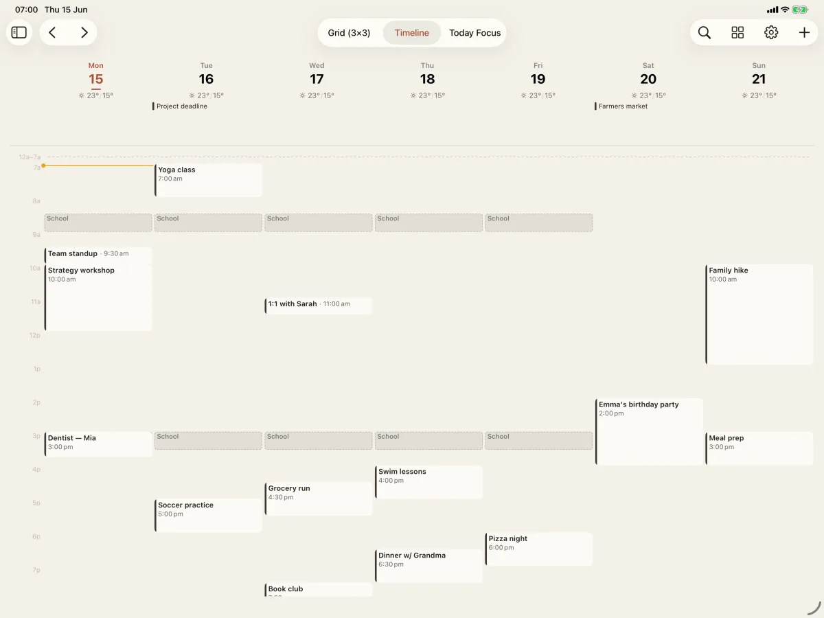 Timeline Horizontal layout: the week as seven columns against an hour-by-hour axis, events placed by time, full width with the Tasks panel switched off.
